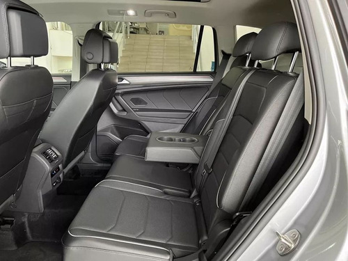 Tiguan R Line 2.0 2024 10 Aniversario
