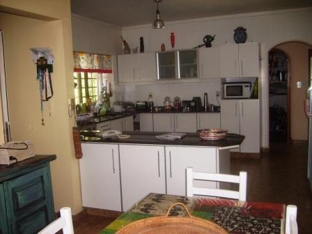 Venta Bella Vista- 8 Amb.-gran Jardin-qcho-pileta