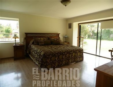 Imagen 24 de 30 de Casa En Venta De 5 Dorm. En Colina