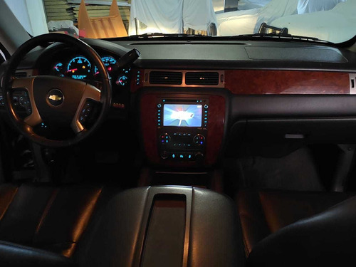 Imagen 8 de 12 de Chevrolet Suburban G Piel Aa Dvd Qc 4x4 At 2012