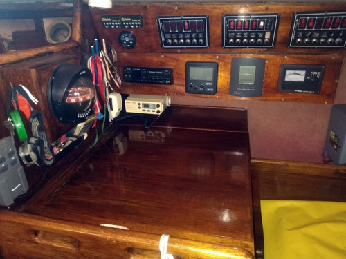 Imagen 11 de 15 de Velero Puma - Motor Nanni Diesel