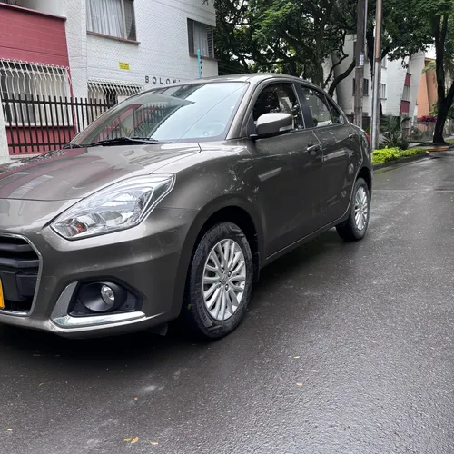 Suzuki Swift 1.2 Dzire At