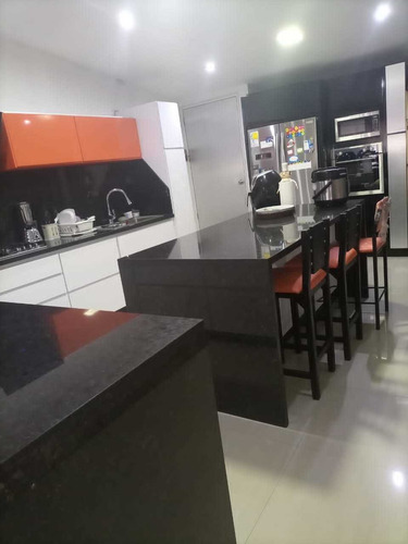 Imagen 3 de 11 de Urb. Prebo Hermosa Casa Luz Castro