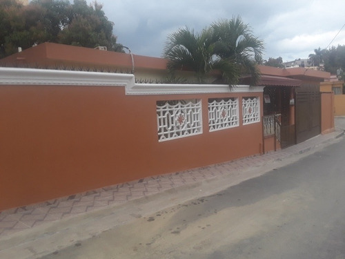 Venta Casa Villa Mella Residencial El Morro Santo Domingo No