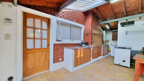 Imagen 23 de 30 de Casa Quinta 5 Ambientes Venta El Jagüel Udaondo