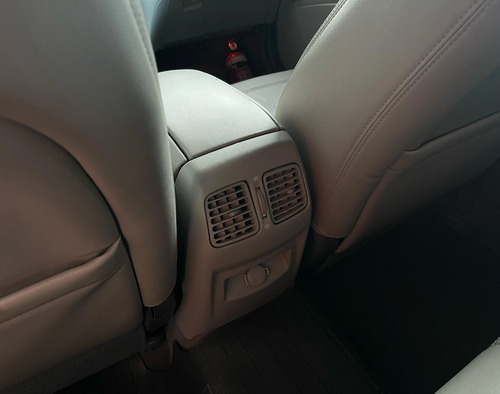 Hyundai Azera 3.3 MPFI GLS SEDAN V6 24V GASOLINA 4P AUTOMÁTICO