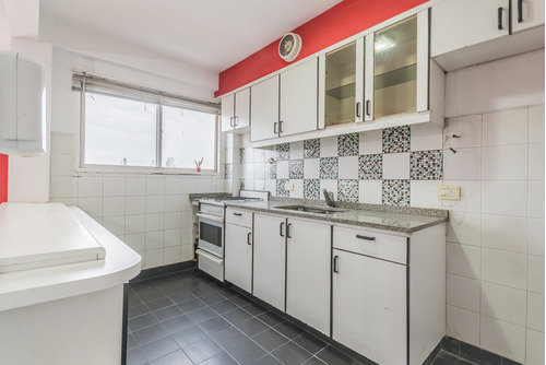 Imagen 6 de 30 de Departamento.venta.2 Ambientes Desocupado Con Cochera Incluida En El Precio.banfield.