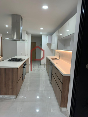 Arriendo Casa Envigado, La Calleja