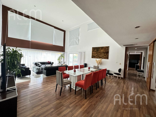 Casa En Venta En Barrio Privado San Eliseo Canning