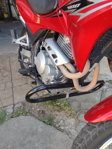 Imagen 3 de 12 de Honda Falcon 400