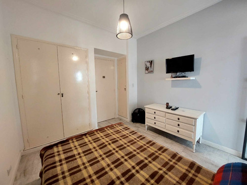 Venta - Departamento Un Ambiente Dividido - Contrafrente Abierto Centro
