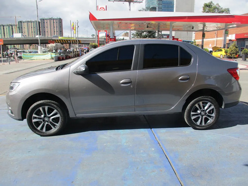 Renault Logan Intens Automatico 1600cc Cvt