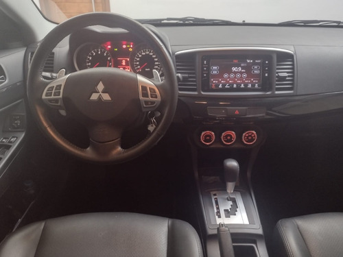 Imagem 8 de 10 de Mitsubishi Lancer Hl-t 2019