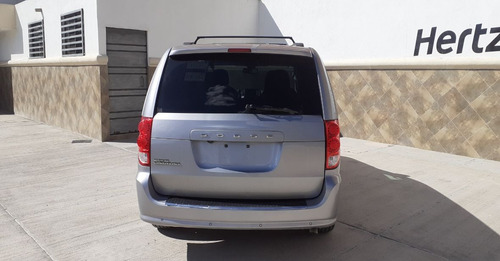 Imagen 2 de 15 de Dodge Grand Caravan 2018 3.6 Sxt At