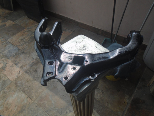 Vendo Brazo Delantero Izquierdo Inferior Hyundai Galloper