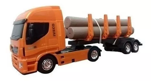 Brinquedo Caminhão Carreta Com Toras De Madeira Iveco Hiway