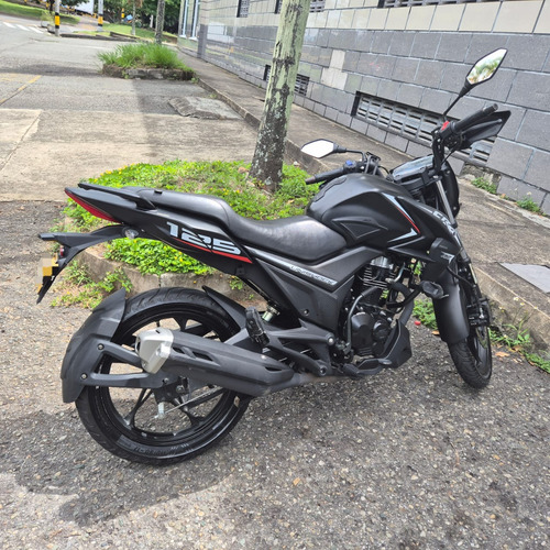 Moto Cr4 125 - 8200 Km - Unico Dueño