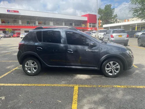Renault Stepway 1.6 Dynamique / Intens