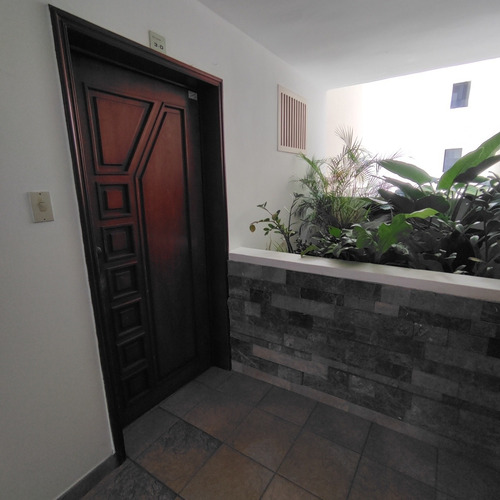 Imagen 13 de 14 de Apartamento Alquiler El Parral Res Gilma Apartamento En Alquiler Valencia - Gha