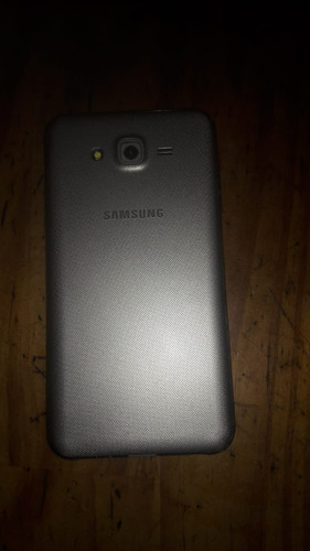 Samsung J7 Color Dorado (Usado)