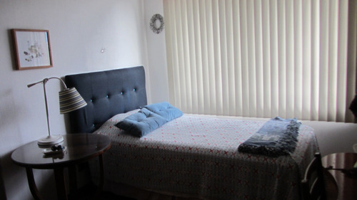 Amplio Y Comodo Departamento En Excelente Ubicación