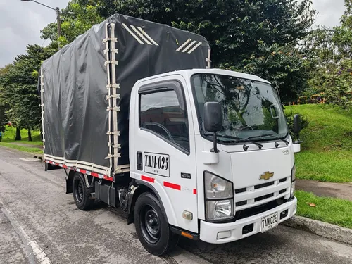 Chevrolet Nhr Estacas 2771 Cc Diésel M/t 2014