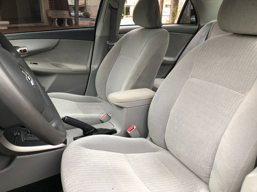 Imagem 7 de 10 de Toyota Corolla Xli 1.8 Automático 10/11