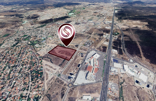 Macrolote Habitacional De 3,602 M2 En Venta, Jurica, Querétaro.
