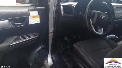 Toyota Hilux Sr 4x4 Turbo Diesel Año 2018