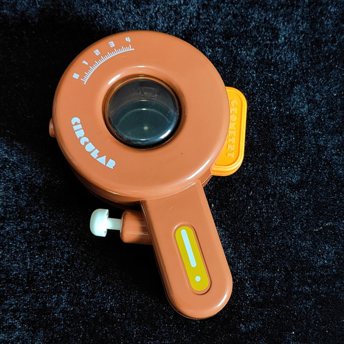 Juguete Rociador Con Pistola De Agua Con Tablero Triangular