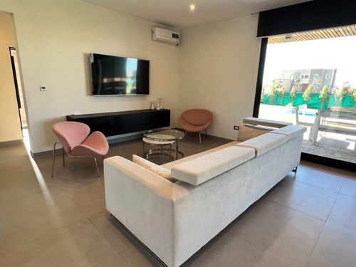 Imagen 8 de 30 de Casa En Venta Haras Santa María Escobar.