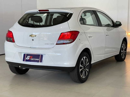 Imagem 6 de 15 de Chevrolet Onix 1.4at Ltz 2015