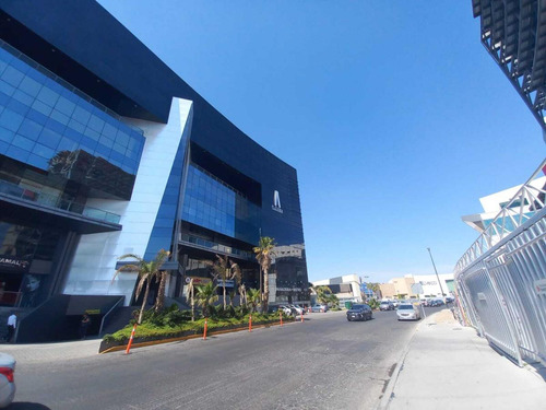 Local En Renta En Zona Plateada, Pachuca De Soto, Hidalgo C.p. 42084