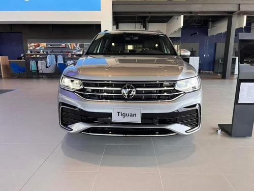 Volkswagen Tiguan R-line 2024 Plata Pirita Disponible