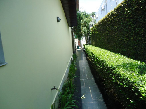 Imagem 20 de 30 de Alto De Pinheiros -ponto Comercial Ao Lado Da Praça Panamericana - Reo44105