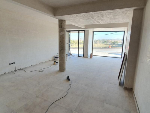 Imagen 9 de 11 de Local Comercial 01 - Torre Meraki - A Estrenar En Zona De Costa