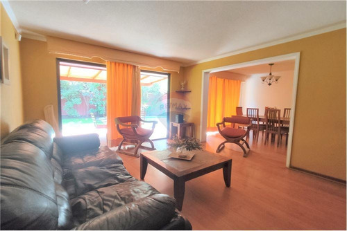 Imagen 3 de 19 de Casa En Venta 4 Dormitorios, Peñalolén