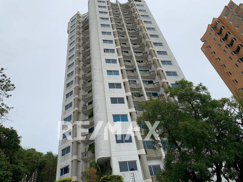 Imagen 2 de 10 de Alquilo Apartamento Calle Cerrada En El Parral Piso 11 Mm 224114