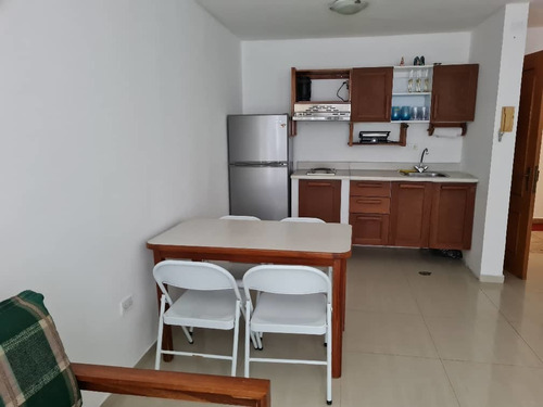Imagen 3 de 5 de Apartamento Marina Del Rey 1h