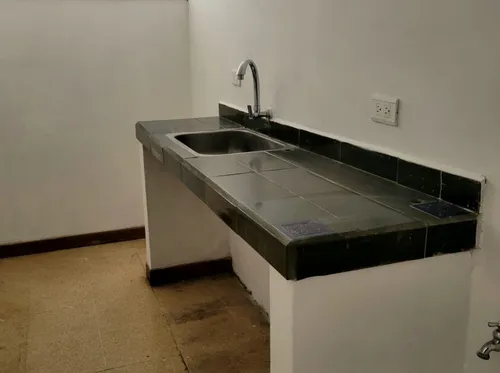 Oficina En Venta En Laureles. Cod V17276