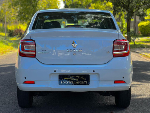 Renault Logan Expr 16 M