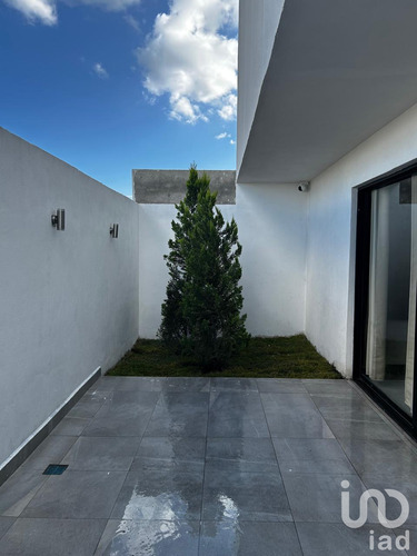 Venta Casa 3 Ambientes Santa Rosa De Jauregui