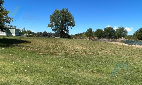 Terreno Lote En Altos De Manzanares, Pilar- Amplio, Luminoso, Oportunidad
