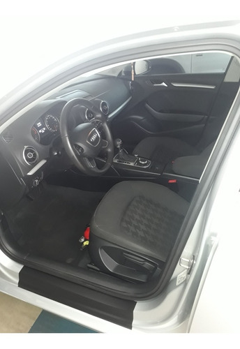 Audi A3 1.4 Tfsi Attraction S-tronic 4p 2014