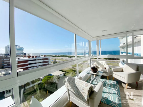 Venta De Apartamento De 3 Dormitorios En Brava, Punta Del Este