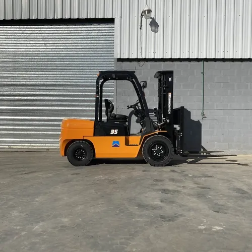 Autoelevador 3500kg 3.5 Toneladas Triple Torre 4.5m