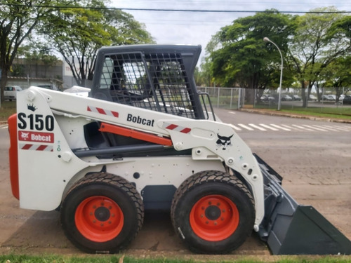 Imagem 12 de 13 de Minicarregadeira Bobcat S150