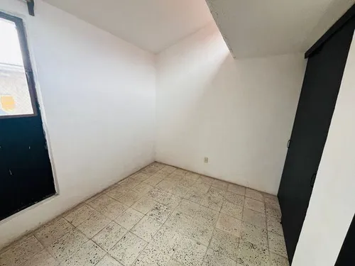 Casa En Venta En Desarrollo San Pablo, Gran Ubicación, Oportunidad.