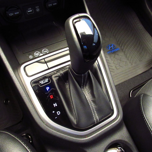 Imagen 13 de 20 de Hyundai Creta Style 6at 0km 2023