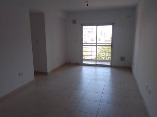 Venta Departamento 2 Ambientes Estrenar Balcon Frente Lumino